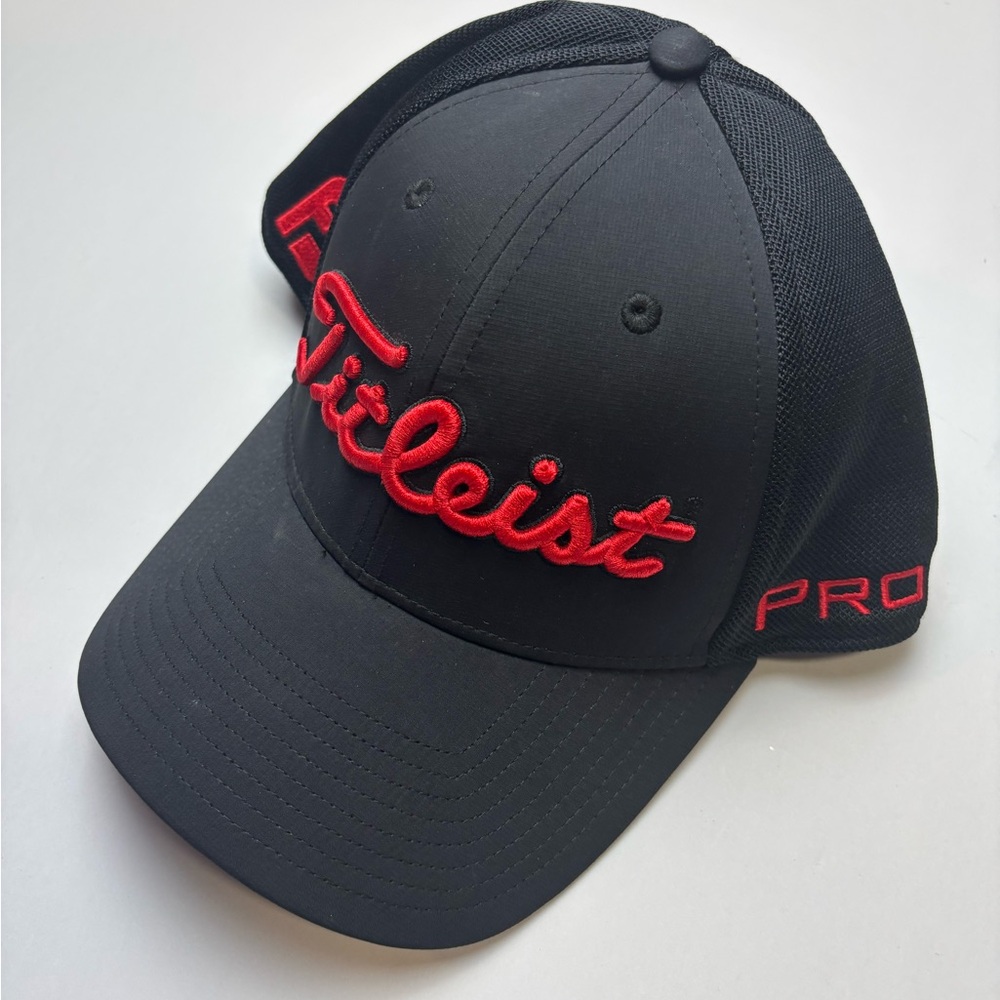 Titleist Footjoy Pro V1 hat sz S/M‎